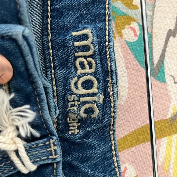 Marks and Spencer Magic sculpt and lift jean size UK 12 - Picture 11 of 12